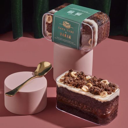 Salted Caramel Cake Tub