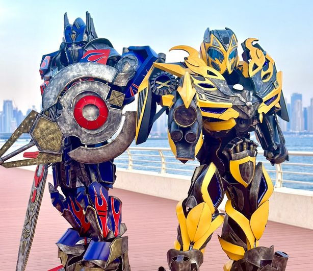 Giant Robots Show