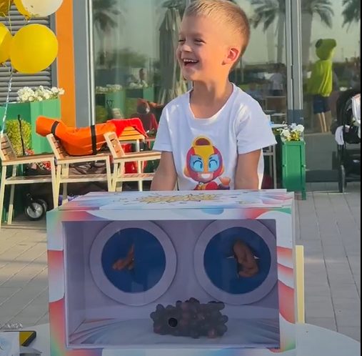 Kids Crazy Box